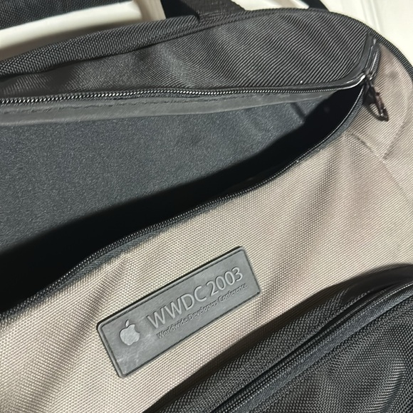 Vintage Apple WorldWide Developers Conference WWDC 2003 Shoulder Laptop Bag - Picture 5 of 9